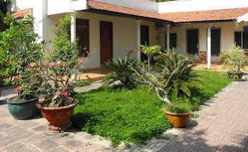 Thien Tue Hotel Ho Chi Minh City Exterior photo